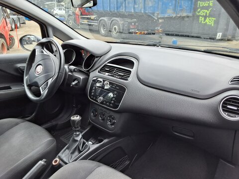Fiat Punto 0.9 74kW