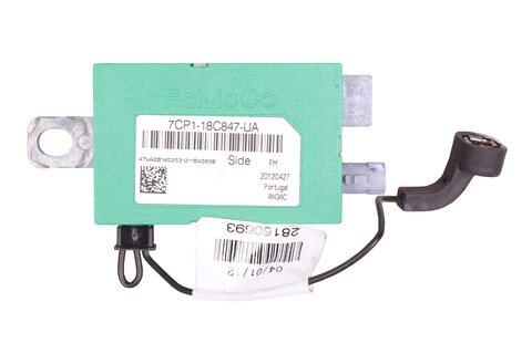 Anténní zesilovač 7CP1-18C847-UA