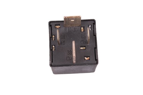 Relé 50A černé 46520419