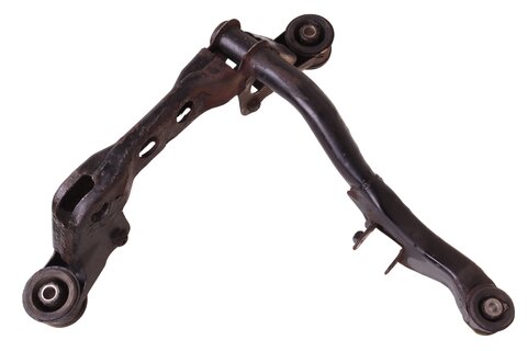 Držák zadního diferenciálu 7H0599421A