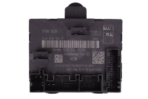 Řídící jednotka pro dveře řidiče 5Q0959593E