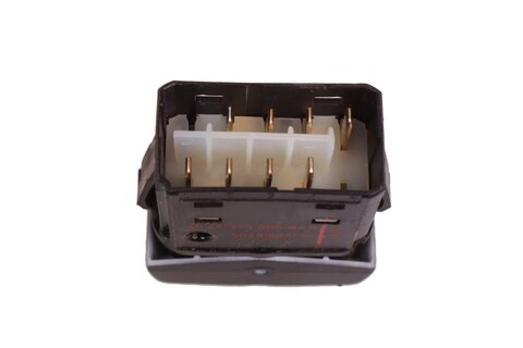 Tlačítko osvětlení interiéru