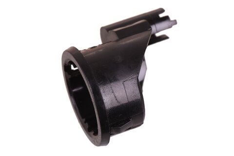 Kroužek zásuvky zapalovače 8227C6