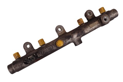 Vstřikovací lišta 1570K1