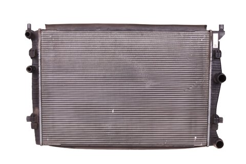 Chladič vody 5Q0121251EA