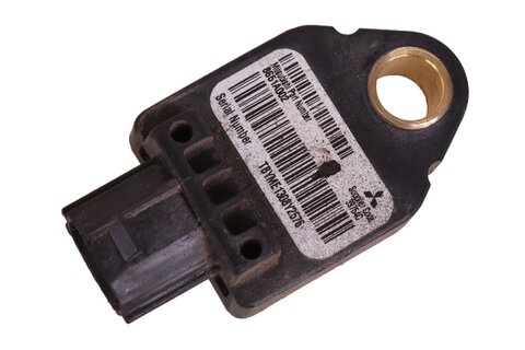 Senzor nárazu L=P 8651A002