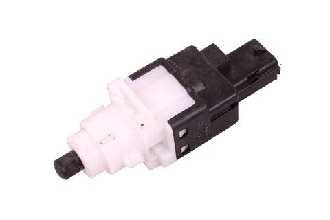 Spínač brzdového pedálu 46840510