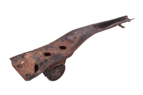 Držák předního pomocného rámu 350871