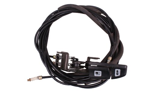 Páčka s lankem otevírání kufru a nádrže