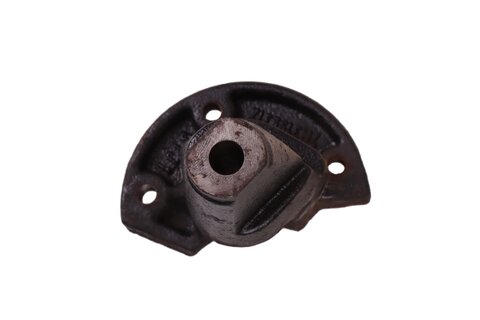 Držák motoru pravý 7M319931Z