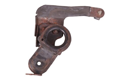 Držák chladiče levý 215438H610