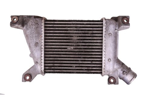 Chladič nasávaného vzduchu - intercooler 144618H800