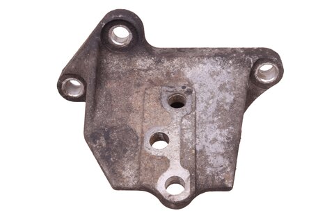 Držák převodovky zadní 304418H700