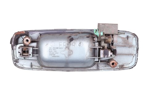 Klika dveří pravá přední lakovací 806068H903