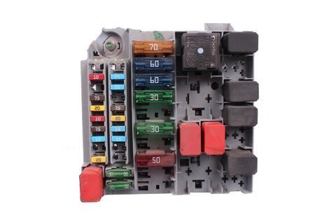 Pojistková skřínka u motoru - 46841646