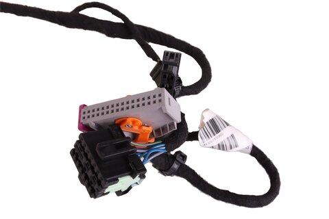 Kabelový svazek pravých předních dveří 4E0971036D