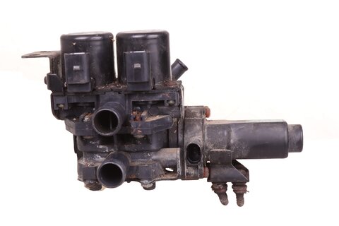 Ventilová jednotka chlazení 4E0959617C