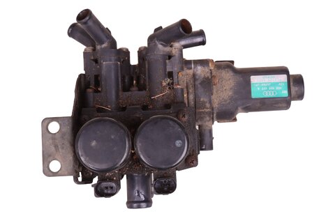 Ventilová jednotka chlazení 4E0959617C