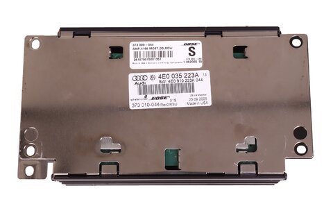 Zesilovač pro sound systém (BOSE) 4E0910223K