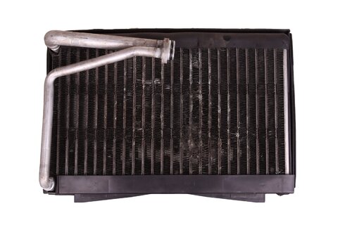 Výparník klimatizace 4E0820103A