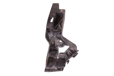 Držák prahové lišty zadní levý 4E0853913C