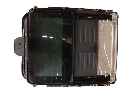 Střešní okno komplet černé