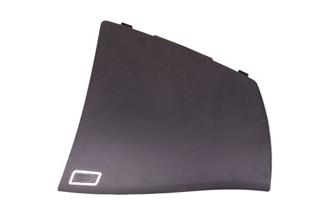 Kryt odkládací schránky pravý černý chrom rámeček 8218ZG