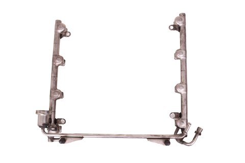 Rozdělovač paliva (rail) 077133681AA