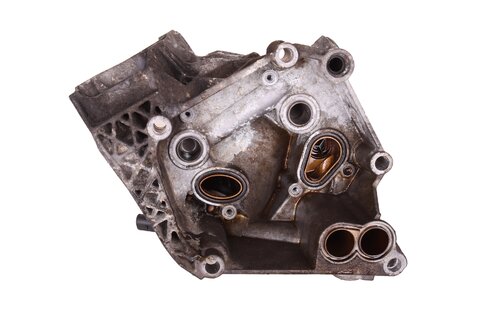 Držák olejového filtru 077115401AC