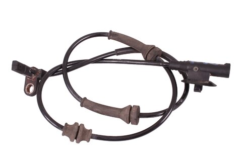 Snímač otáček kola ABS přední L=P