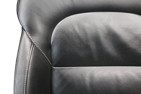 Sedadlo spolujezdce kůže elektrické 3T0881406BL