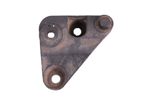 Držák zadního podběhu levý 13312910