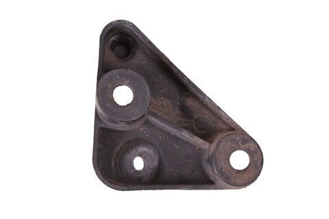 Držák zadního podběhu levý 13312910