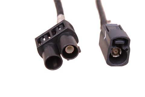 Kabelový svazek antény pátých dveří sedan (3TZ) 13271303