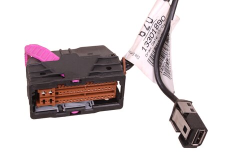 Kabelový svazek středového tunelu (6ZU) 13301890