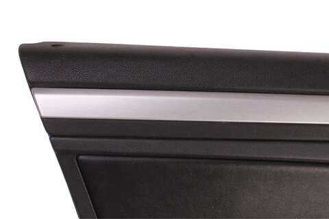 Panel dveří přední levý (koženka) 3T1867011A