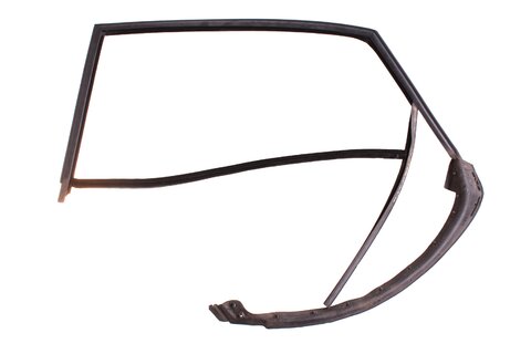 Těsnění zadního skla levé 4E4839439E