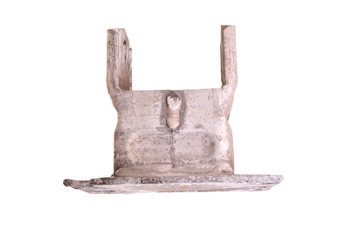 Držák výztuhy předního nárazníku levý 4E0807115