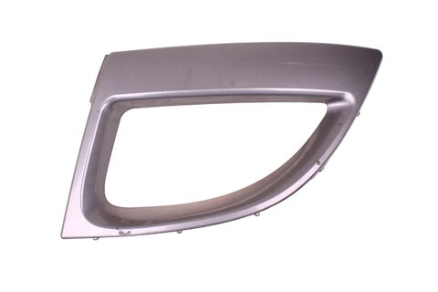 Rámeček mřížky předního nárazníku (lakovací) (ne Grand) L 623835888R