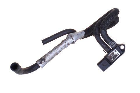 Senzor odchylky tlaku výfukových plynů s vedením 1K0131552N