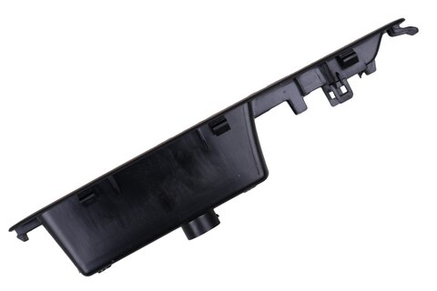 Madlo dveří zadní levé/pravé černé 829508687R