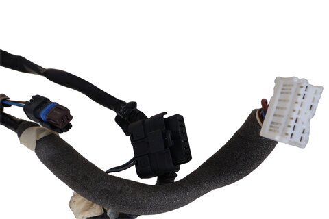 Kabelový svazek předních dveří pravý 241253290R