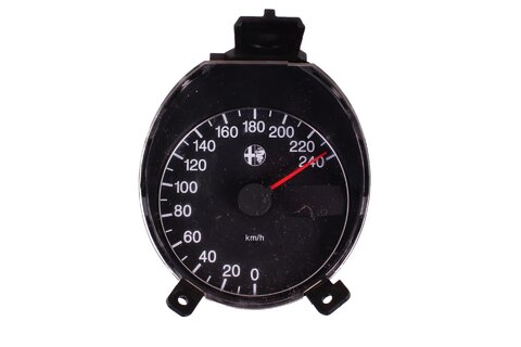 Přístrojový štít (počítač kilometrů)