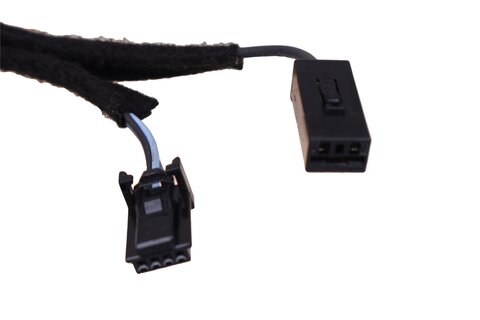 Kabelový svazek pátých dveří (kufr) 240529751R