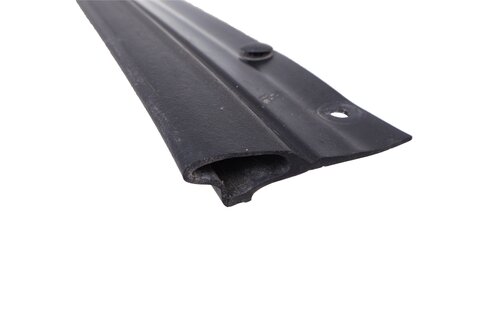 Těsnění dveří vnější přední pravé 808300326R