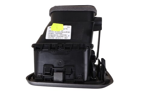 Výdech topení pravý 687603504R