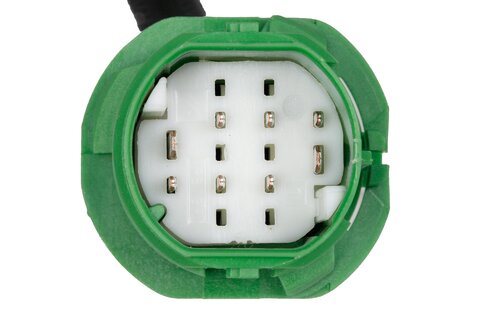 Redukce pro připojení předních světlometů