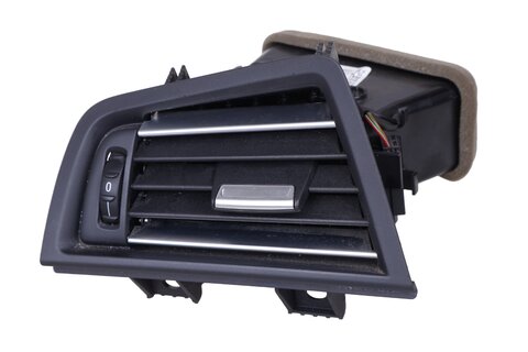 Výdech topení přední levý 64229166889