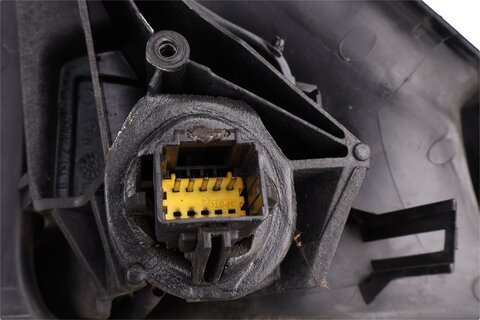 Levé zpětné zrcátko 5-PIN elektricky ovládané lakovací 7701474454