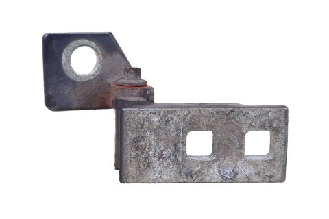 Závěs předních dveří spodní levý 13180569